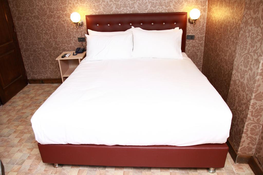 Harrys Suite Hotel Μπανγκόκ Εξωτερικό φωτογραφία