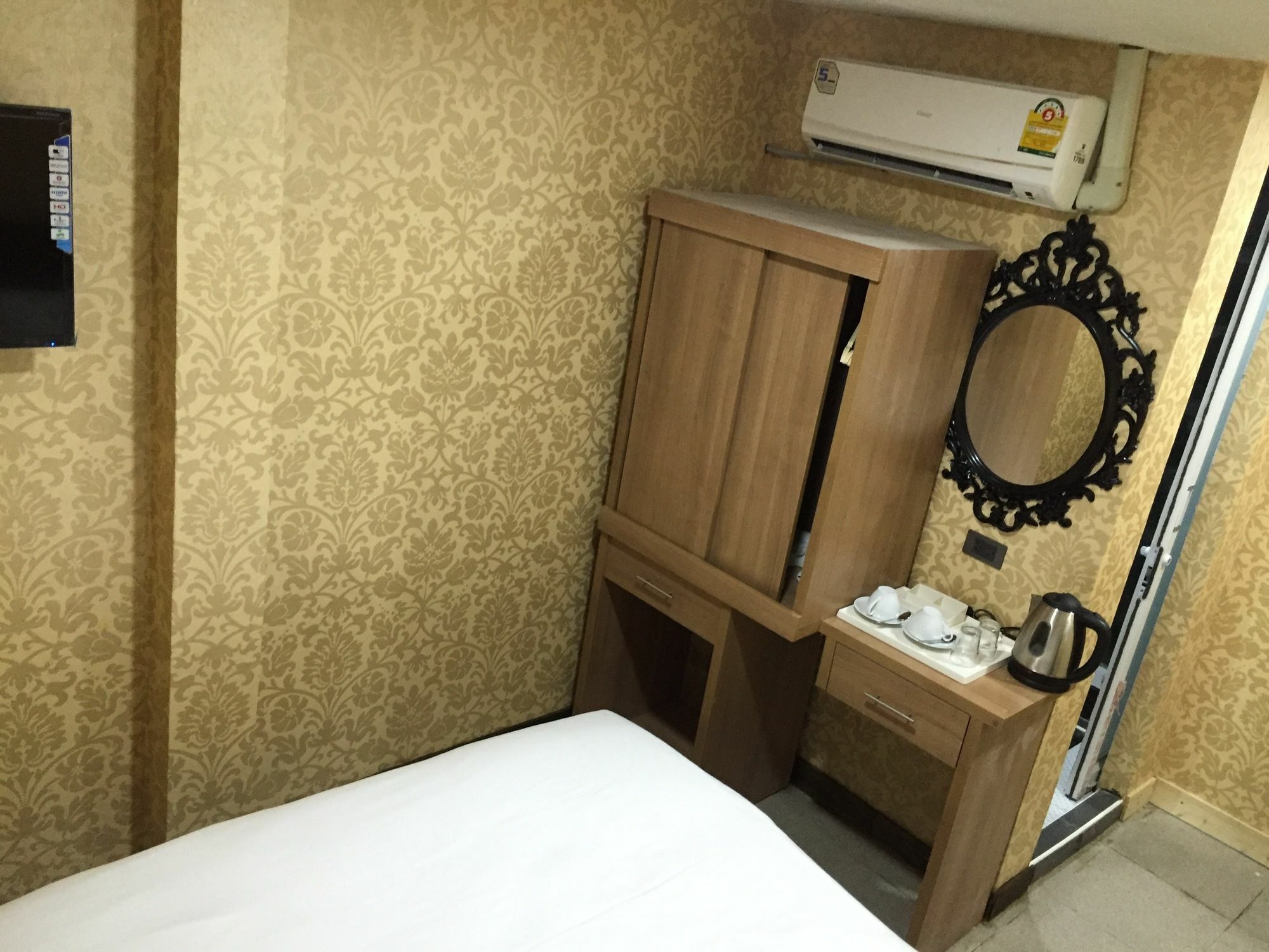 Harrys Suite Hotel Μπανγκόκ Εξωτερικό φωτογραφία