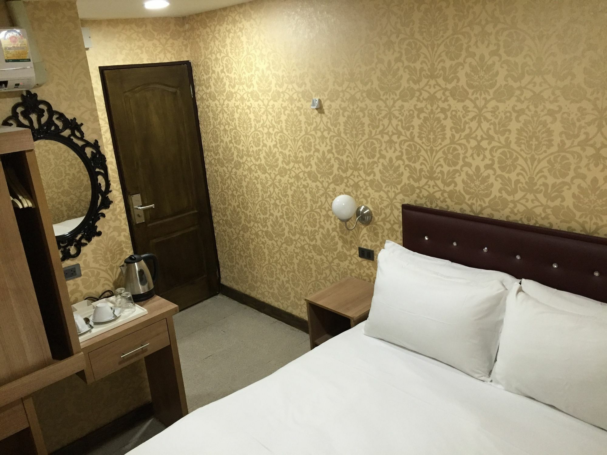 Harrys Suite Hotel Μπανγκόκ Εξωτερικό φωτογραφία